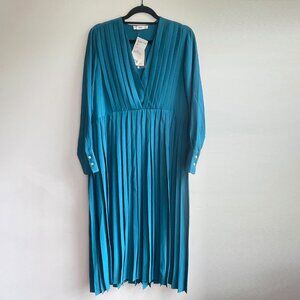 Mango Women’s Pleated Loose Dress Size 4 NWT